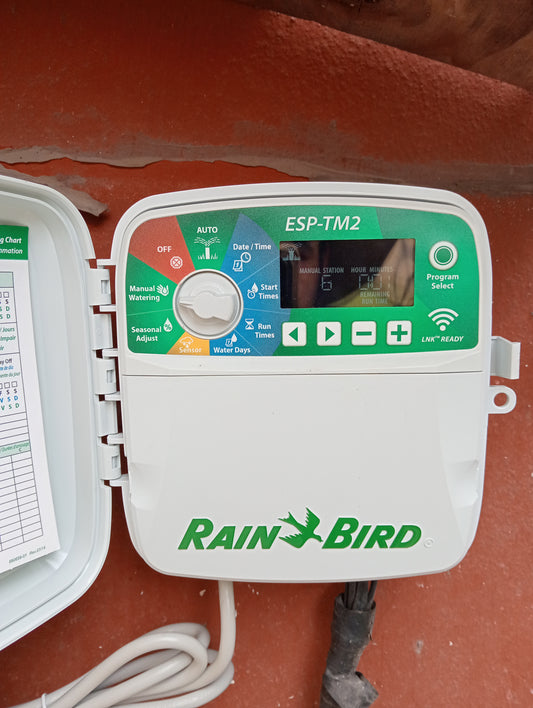 Sistemas de riego automático Hunter y Rain Bird